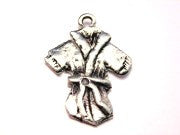 Robe Genuine American Pewter Charm